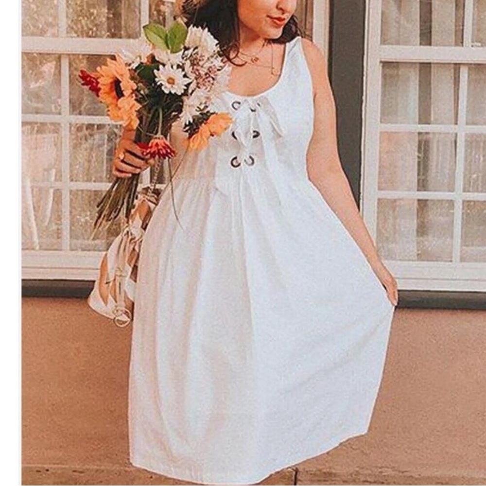 Who What Wear White Sleeveless Dress with Front Tie